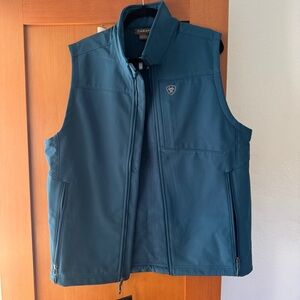 NWT Ariat Mens Blue Softshell Vest- Size Large